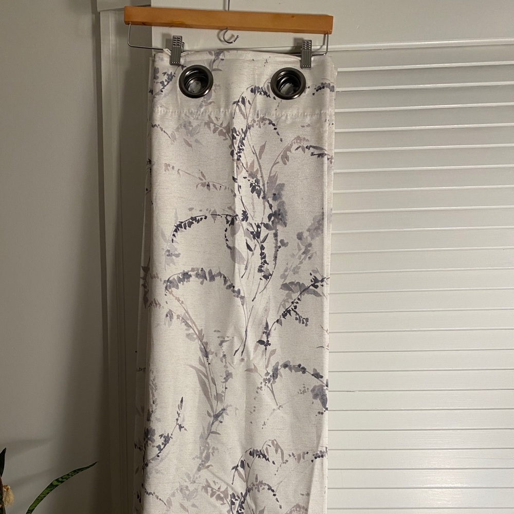 Peri curtains, set of 4